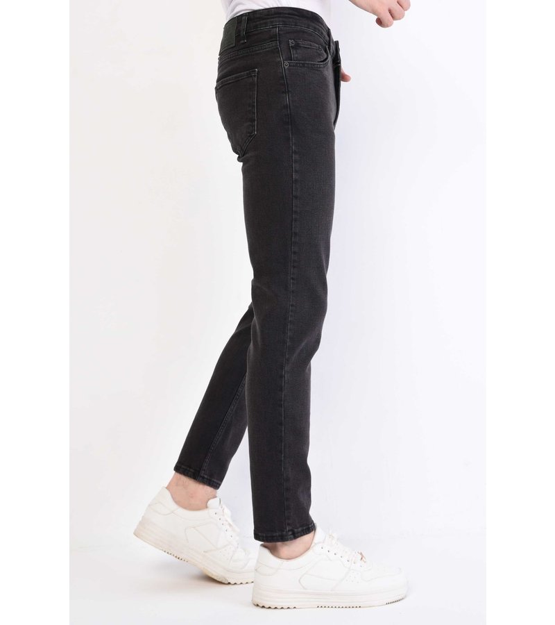 True Rise Svarta Jeans Herr Regular Fit - DP28-NW