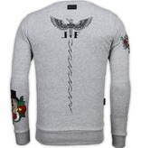 Local Fanatic Conor Notorious Tattoo Sweater - Grå