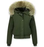 Gentile Bellini Kort Vinterjacka med äkta Pälskrage - Jacka Dam  - DM8815 - Grön