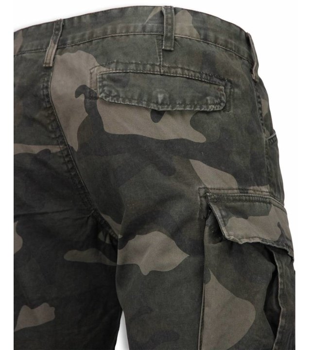 Bread & Buttons Kurze Hosen Herren - Camouflage Shorts Army - Grün