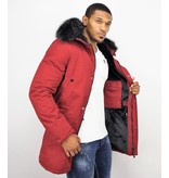 Enos Winterjacke Herren - Langer Parka mit Kunstfell Kragen - Kunstfellkragen - Army / Bordeaux Rot