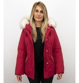 Matogla Jacken mit Fellkragen - Winterjacken Damen Wooly Kurz - Rot Matogla Jacken mit Fellkragen - Winterjacken Damen Wooly Kurz - Rot