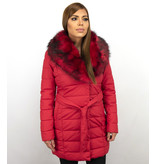 Macleria Lange Winterjacke Damen mit Kunstpelzkragen - Rot