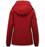 Matogla Kurze Winterjacke Damen Rot mit Kapuze