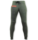 Local Fanatic Exklusiver Herren-Trainingsanzug - Conor Notorious Sport-Set