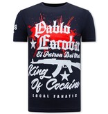 Local Fanatic Pablo Escobar Print Herren-T-Shirt - Navy Local Fanatic Pablo Escobar Print Herren-T-Shirt - Navy