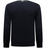 Local Fanatic Cartoon Design Herren Pullover - Schwarz