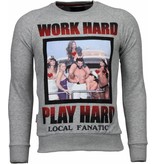 Local Fanatic Bilzerian - Strass Sweatshirt - Grau