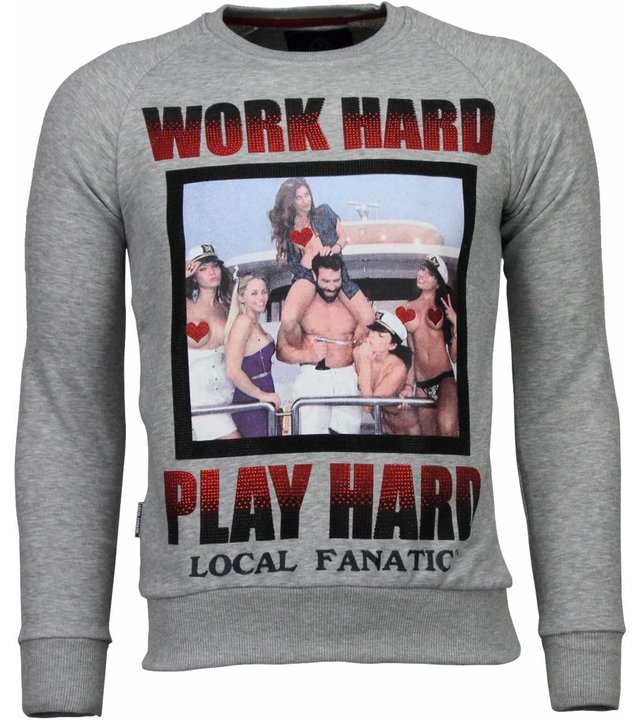 Local Fanatic Bilzerian - Strass Sweatshirt - Grau