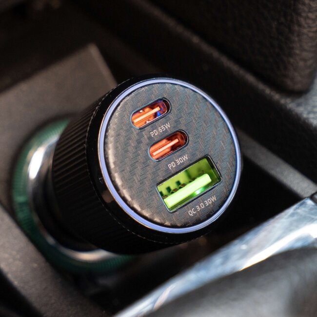 Swissten Autolader 95W - 2x USB-C PD + USB-A - Zwart