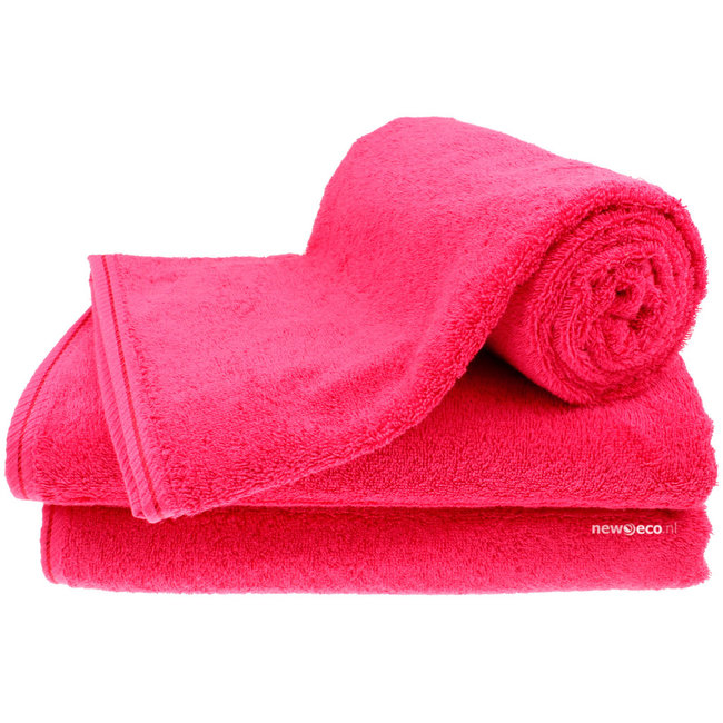 Organic douchelaken 70x140 cm framboos