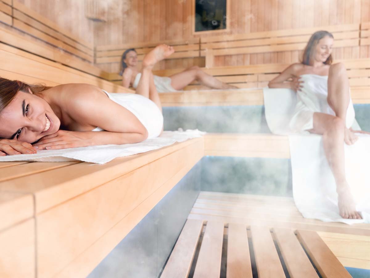 Waarom een sauna handdoek onmisbaar is voor jouw wellness ervaring