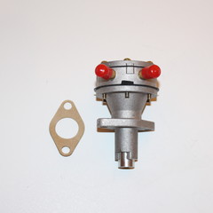 Kubota Förderpumpe passend für Kubota V1200 V1702 V2203 V2403 D1703 Motor