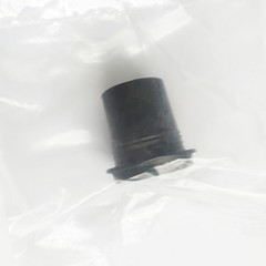 Yanmar Düsenhülsen im Ventildeckel Yanmar 4TNV98 Motor