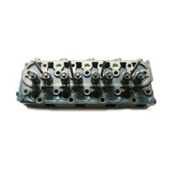 Kubota Kubota V1305 Zylinderkopf mit Ventilen im AT