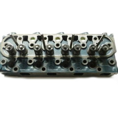 Kubota Kubota V1305 Zylinderkopf NEU mit Ventilen im AT