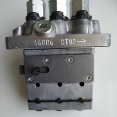 Kubota Kubota Motor D662+D722+D902 Einspritzpumpe Neu