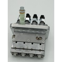Kubota Einspritzpumpe NEU für Kubota V1505 + V1505-T  Motor