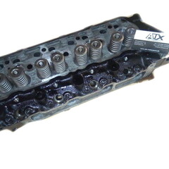 Mitsubishi Mitsubishi Zylinderkopf NEU mit Ventilen für K4E Motor