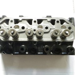 Mitsubishi Mitsubishi L3E Zylinderkopf mit Ventilen im AT