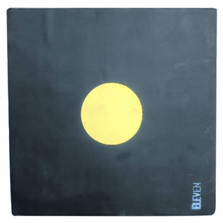 Eleven Targets Eleven Target Polyfoam 100 x 100cm + 1 x 24.5cm Insert