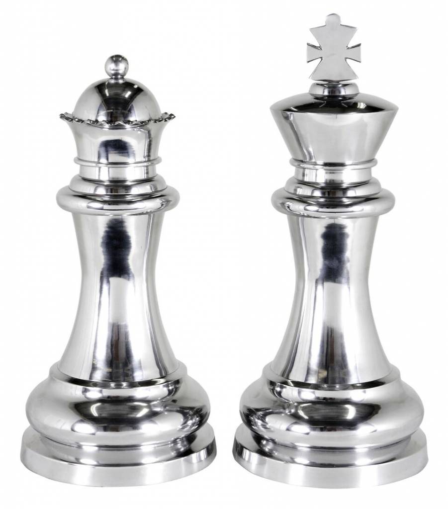 KING & QUEEN CHESS PIECES