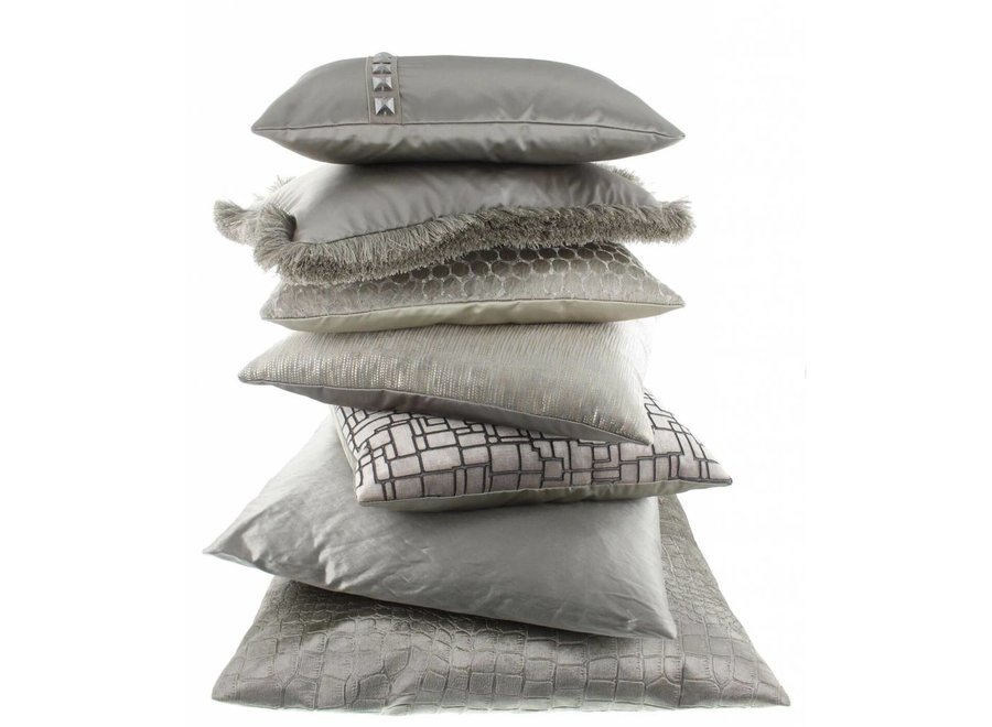 Coussin décoratif Dafne Taupe + Fringe Silver