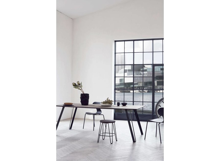 Dining table 'Space' Smoked