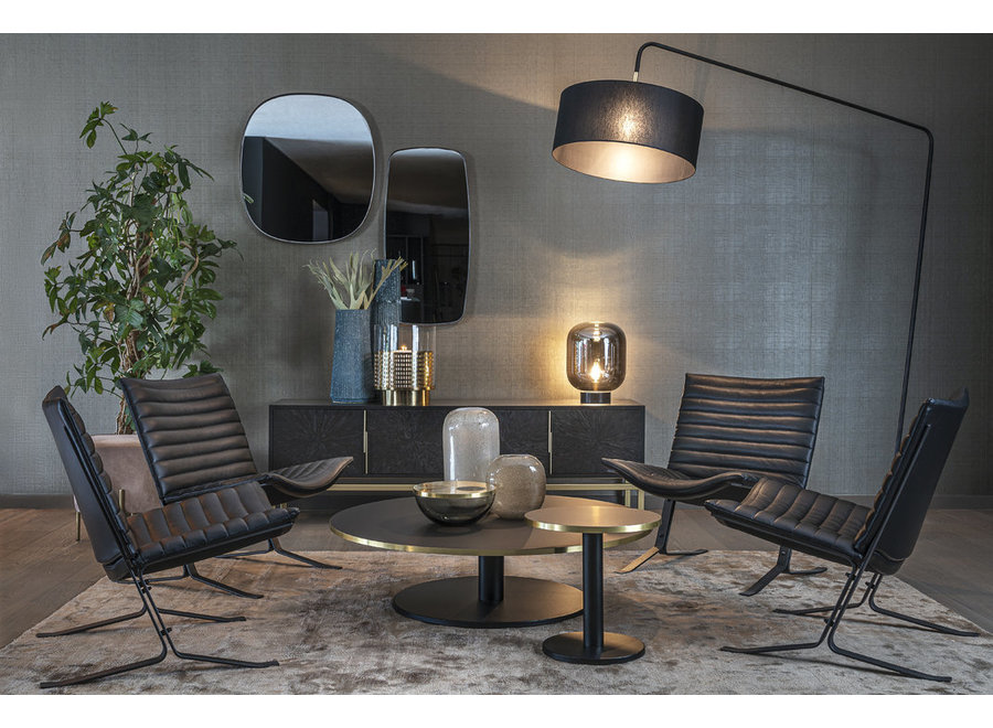 La lampe de table "Lee" a un design moderne