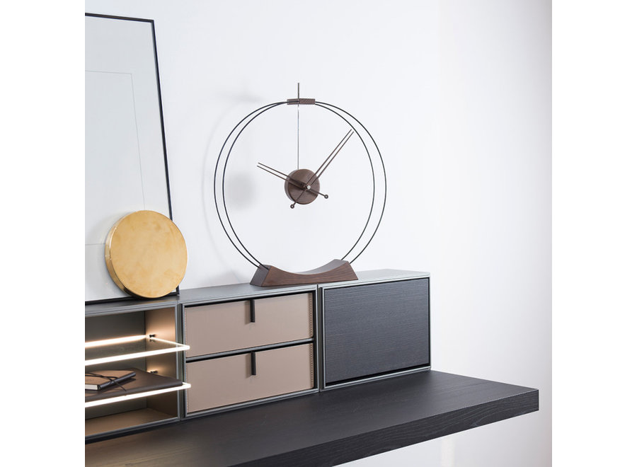 Design Table Clock - 'Aire'