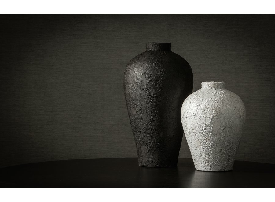 Terracotta vase 'Black' - S