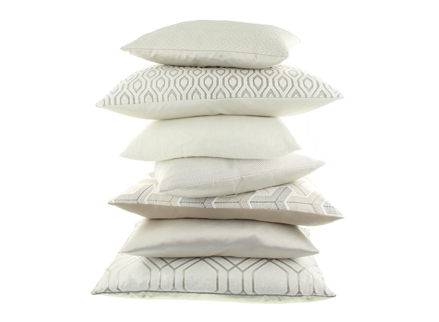 Throw pillow Kallora Off White