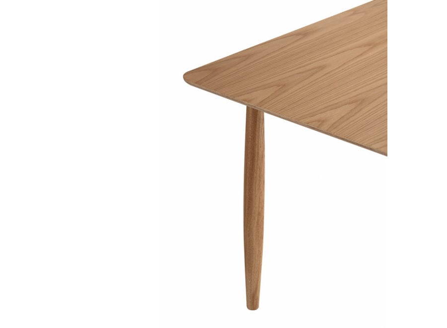 Dining table 'Oku' - Light Smoked