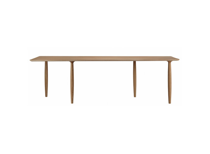 Dining table 'Oku' - Light Smoked