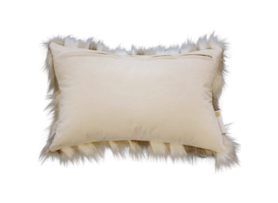 Fur cushion 'Snowshoe Hare'