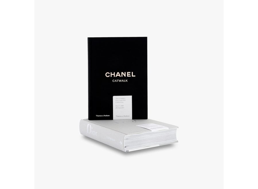 CHANEL CATWALK Book