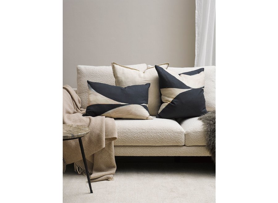 Cushion Cassia - Almond