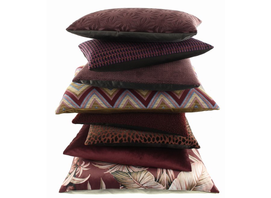 Decorative cushion Steffen Aubergine