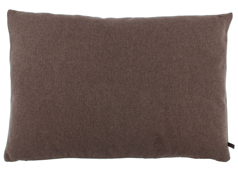 Decorative cushion Maddie Aubergine