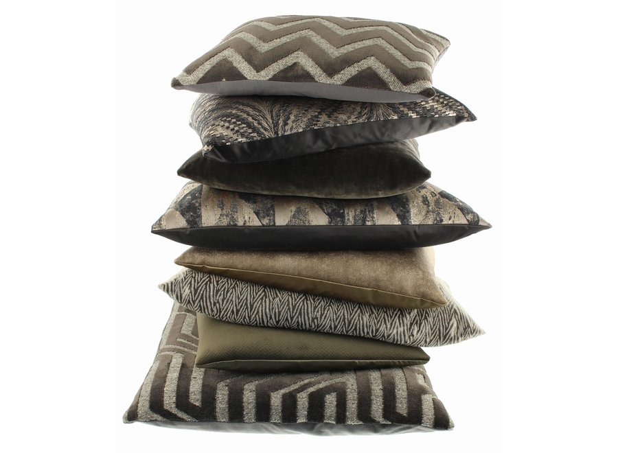 Decorative cushion Bowena Dark Taupe