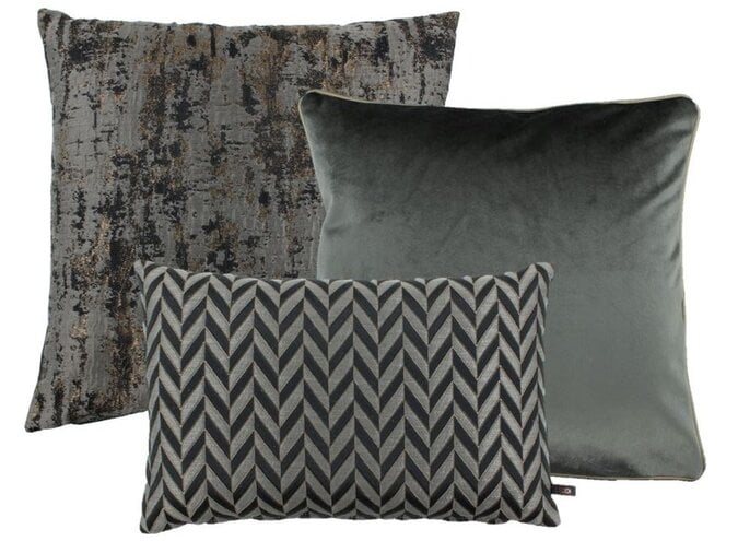 Kussencombinatie W| Black/Dark Taupe: Ambrella, Astrid & Leonara