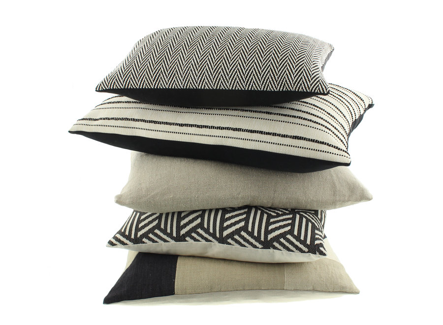 Decorative cushion Soumi Black/Sand