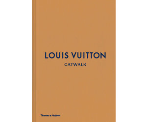 洋書 LOUIS VUITTON - LOUIS VUITTON CATWALK(H) Louis Vuitton Catwalk Book - Goldenball Mercantile