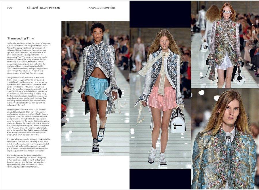 LOUIS VUITTON CATWALK Boek