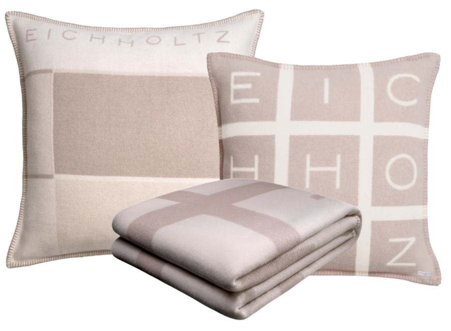 Cushion combination + plaid Greige/Off White: Thana & Zera