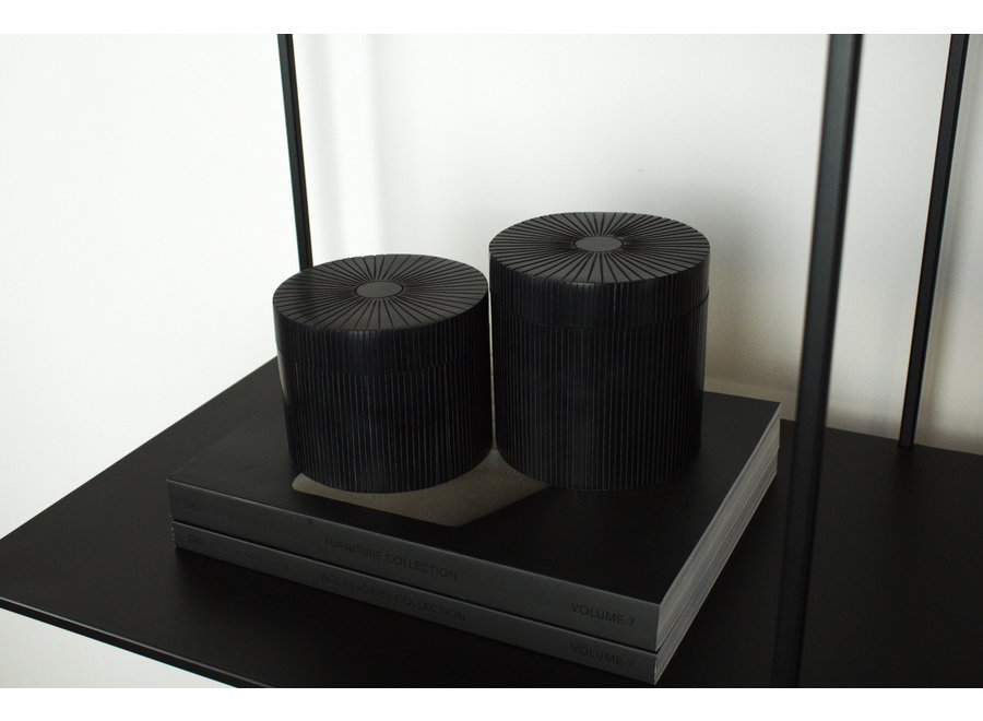 Round storage box 'Lines' Black - L