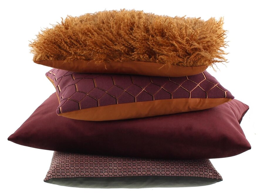 Decorative cushion Astrid Aubergine