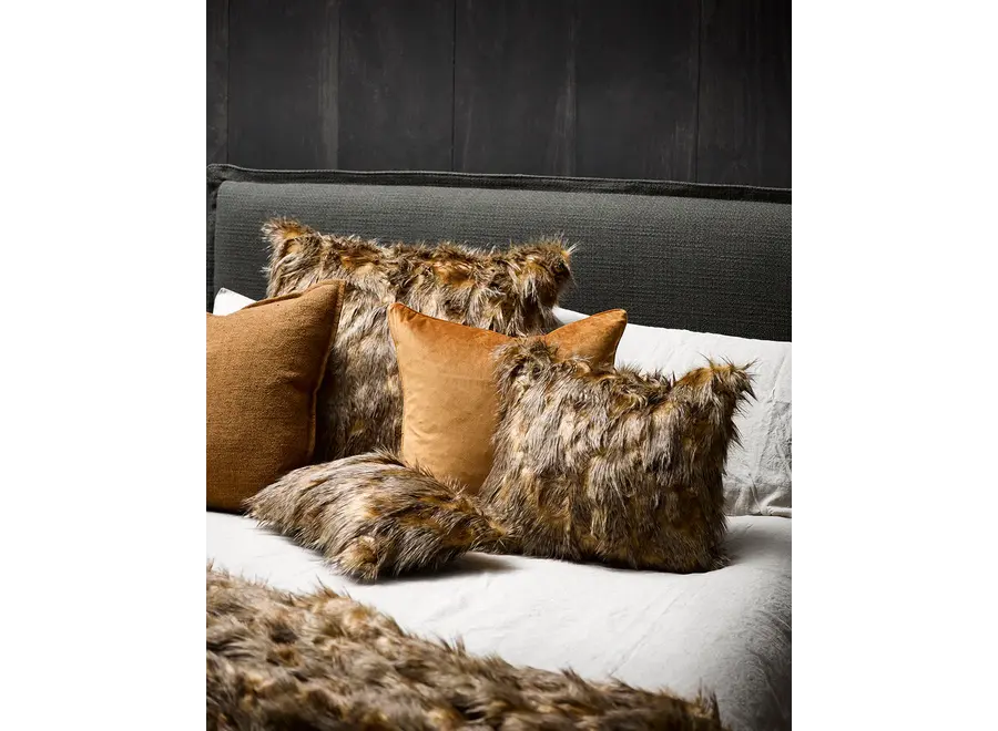 Fur cushion 'Red Fox'