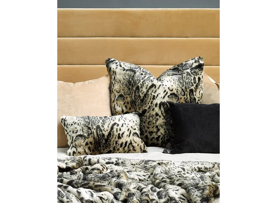 Fur cushion 'African Leopard'