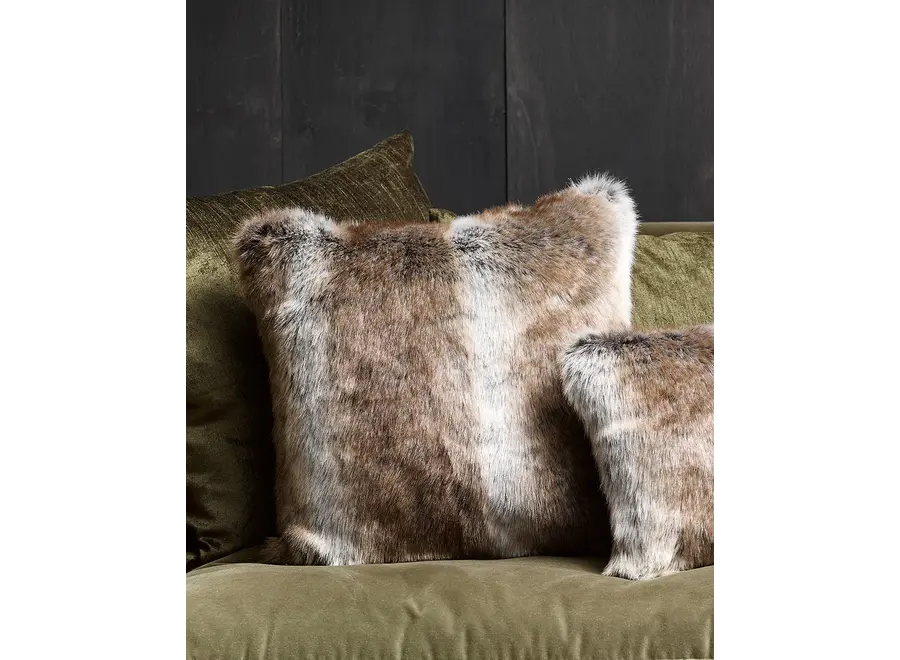 Fur cushion 'Striped Elk'